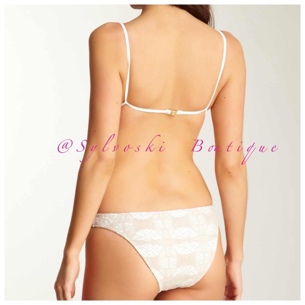 🔥Tigerlily Crotchet Lace Monokini NWT - Picture 3 of 7